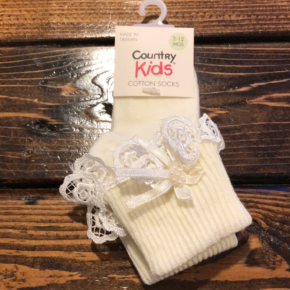 Country Kids Pearl Venice Lace Pearl Socks 3-12M